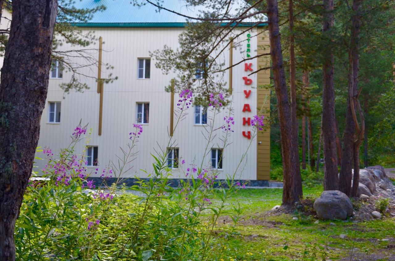 Hotel Kuanch Terskol Eksteriør billede